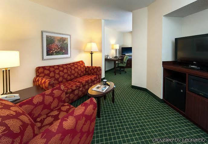 Fairfield Inn Tallahassee North/I-10 Екстериор снимка
